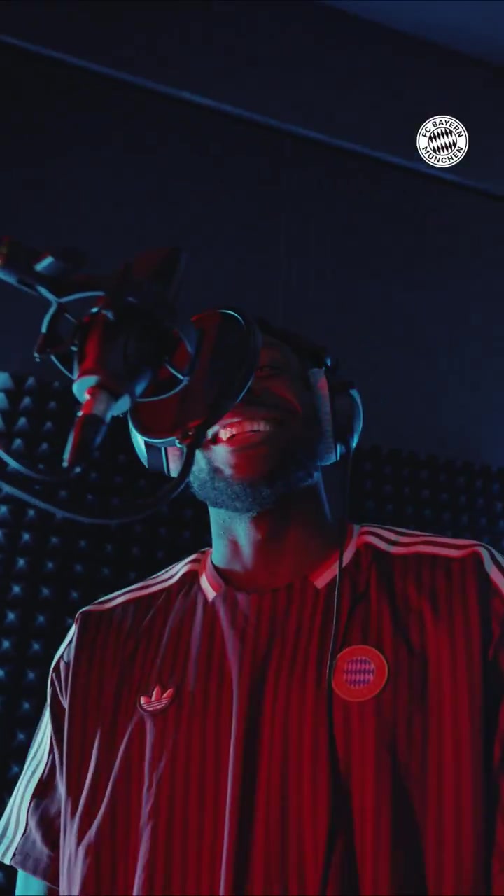 金年会体育官方：拜仁与阿方索-戴维斯续约至2030年，年薪1500万欧+500万欧