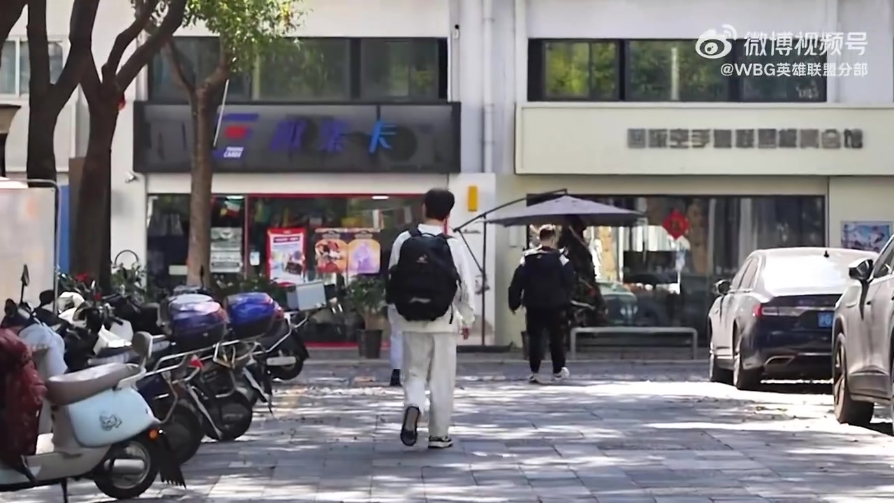 jinnianhui金年会WBG发布小组赛Vlog：小天在电梯口遇到369和JKL